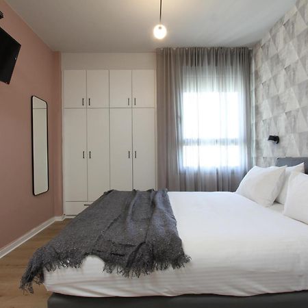 דירות גני תערוכה - Tlv University Apartments Near Expo By Sea N' Rent Tel Aviv Room photo