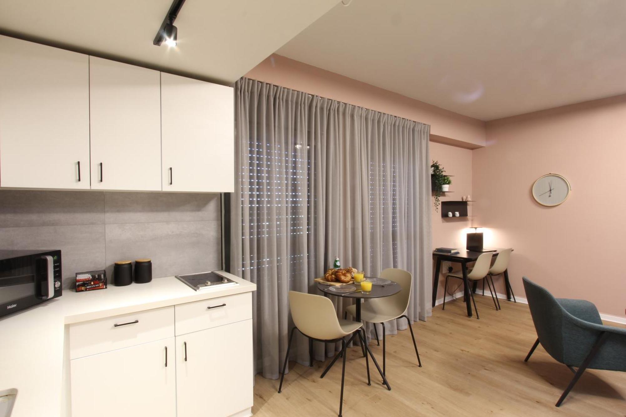 דירות גני תערוכה - Tlv University Apartments Near Expo By Sea N' Rent Tel Aviv Room photo
